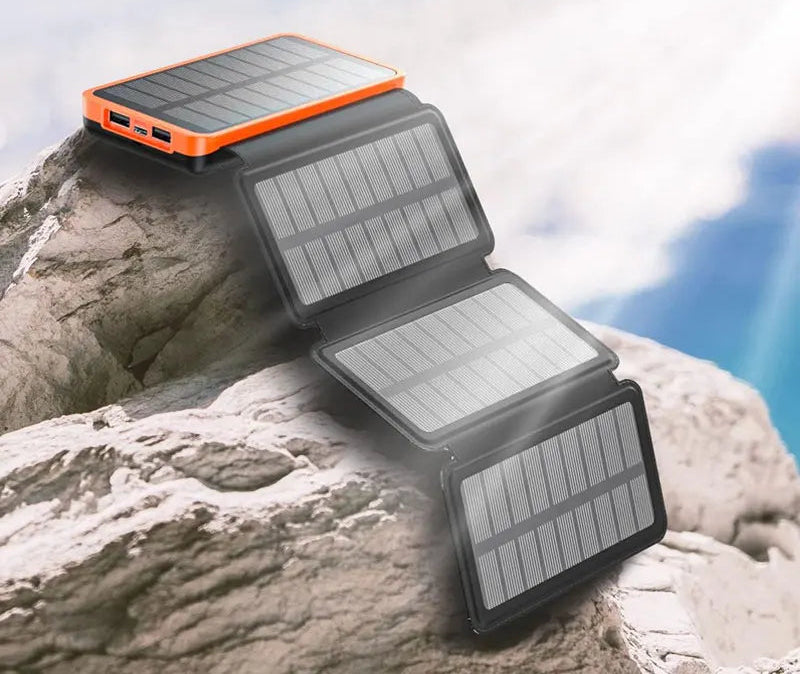 Banque d’Alimentation Solaire 20 000 mAh – USB‑C QC/PD, 4 Panneaux Solaires, LED Torch/Flashlight – Noire/Orange